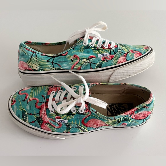 VANS | 10 | Flamingo Print - Picture 10 of 16